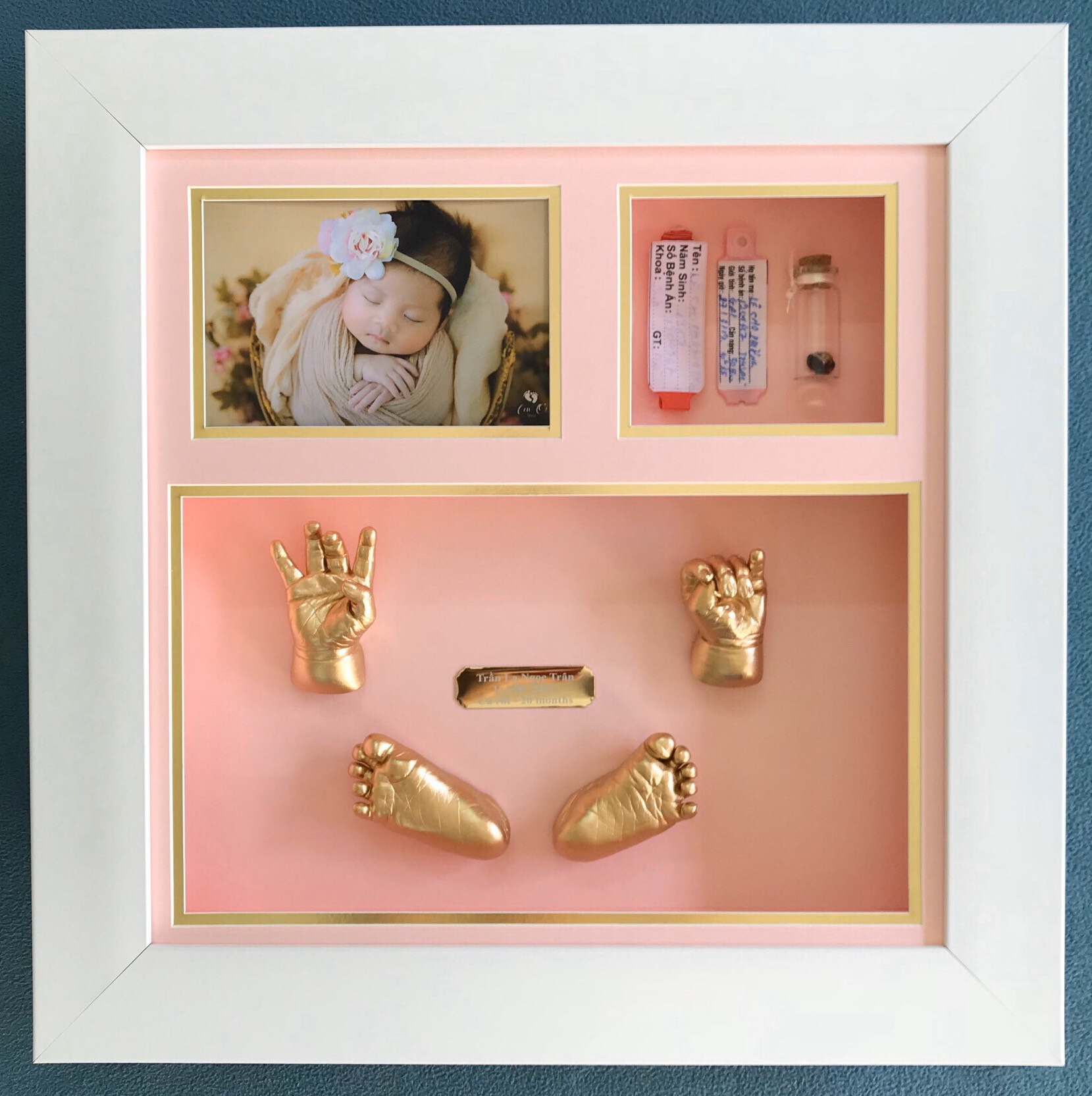 Baby hand and feet casting 30x30 cm