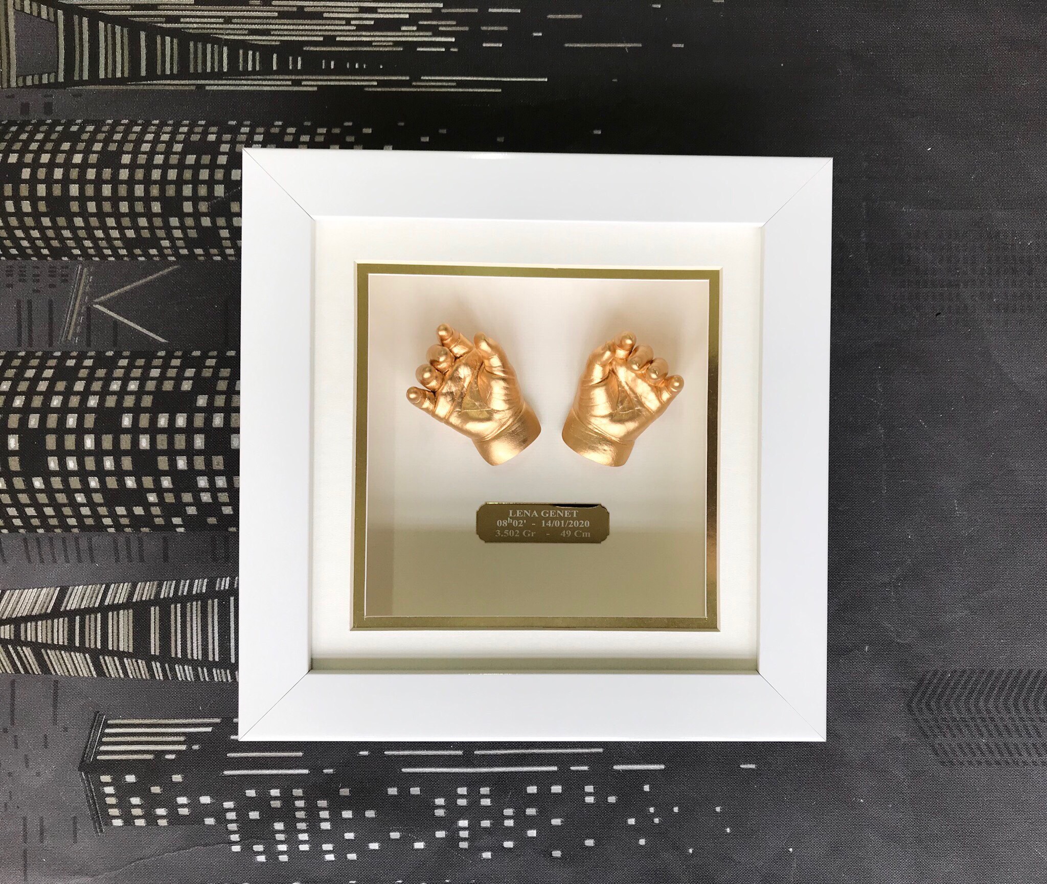 Baby hand and feet casting 20x20 cm